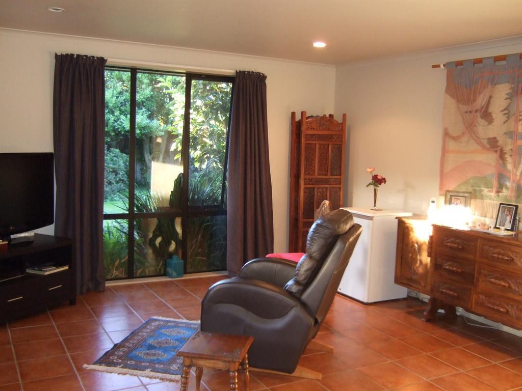 Jade Bed & Breakfast Blenheim Esterno foto